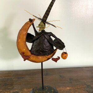 Lang & Wise 2003 August Moon Halloween "Witch On A Moon" Figure